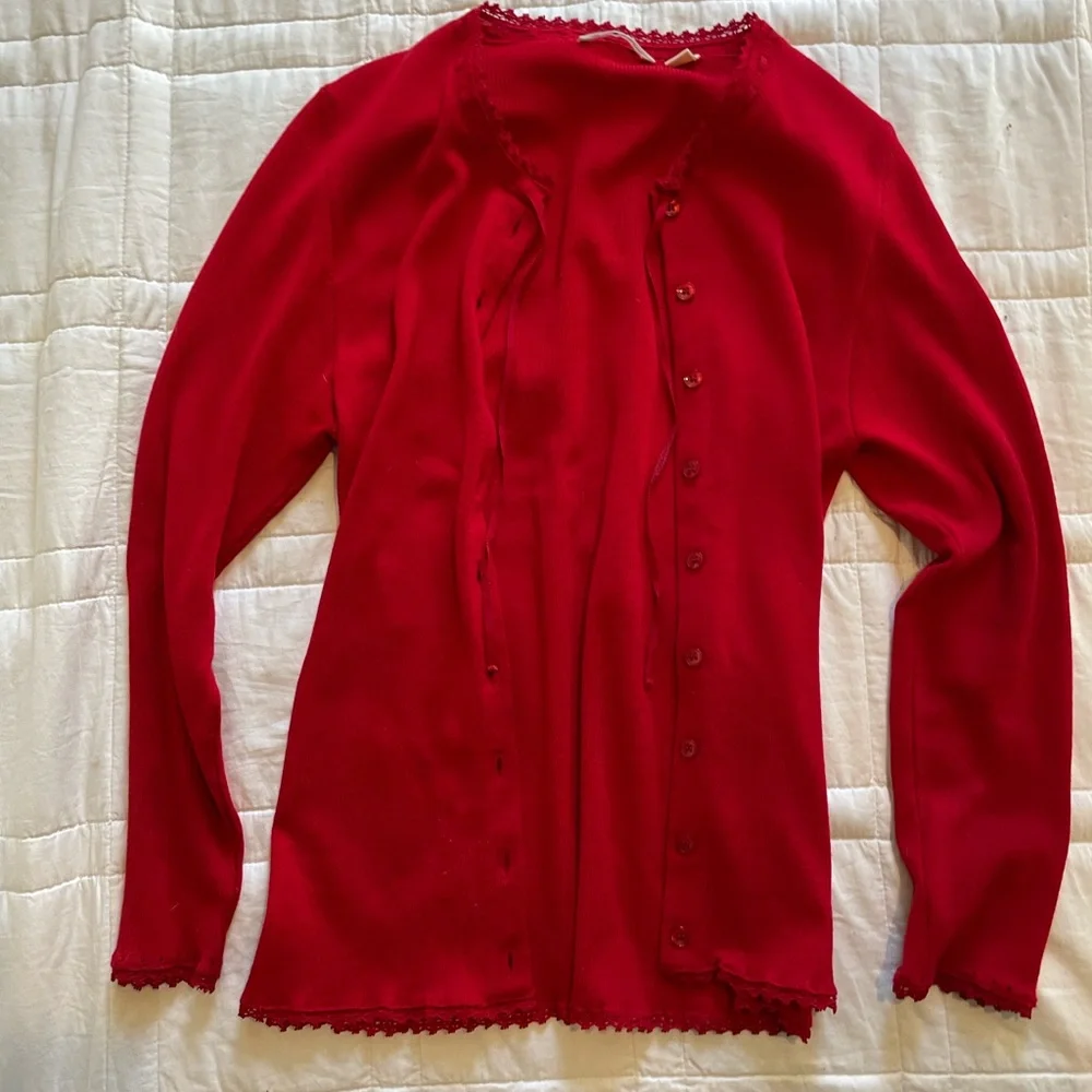 Doen Demi Cardigan in Cherry Red! - Picture 4 of 6